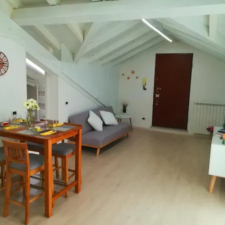 Ca' Mari Apartment *